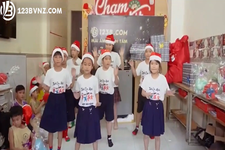 tiec-muc-van-nghe-tai-mai-am-thanh-tam-12.3B